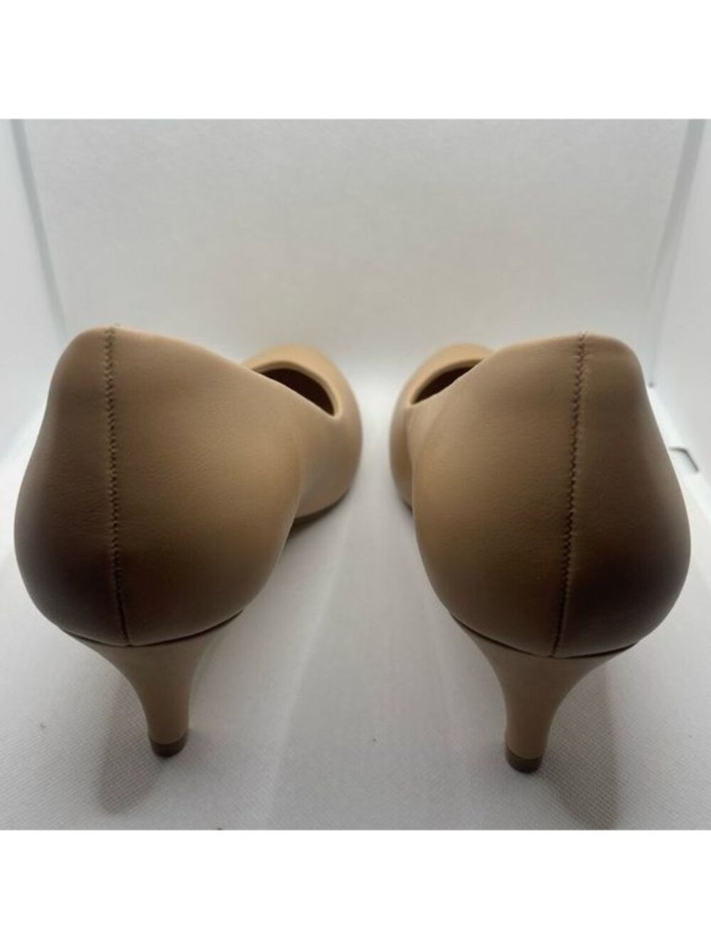 Greatonu Women's Round Toe Low Heels Closed Toe Dress Shoes, Size 10, New - Picture 6 of 10